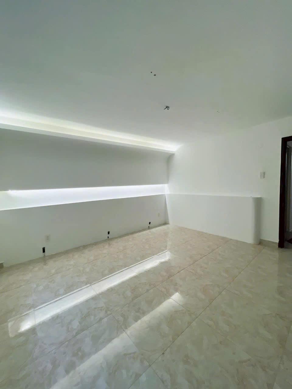 Cho thuê NC HXH 134/x Thành Thái, Phường 12,  Quận 10